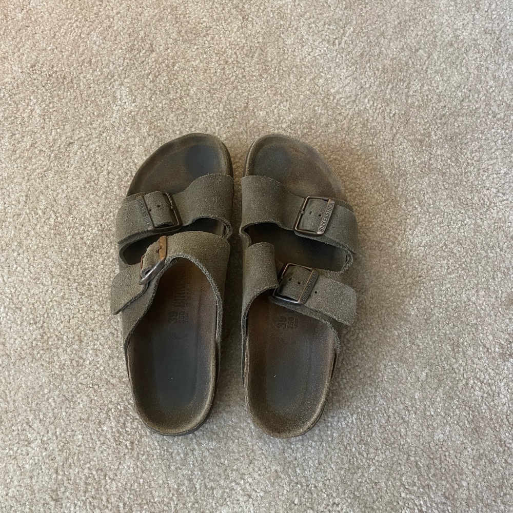 Birkenstocks suede size 39/8-8.5